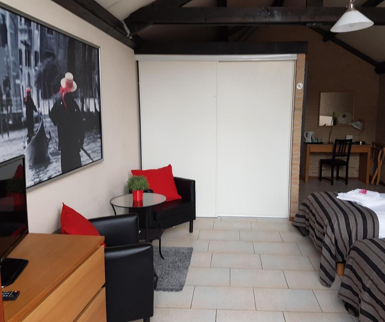 Motel Oostvoorne Exteriör bild