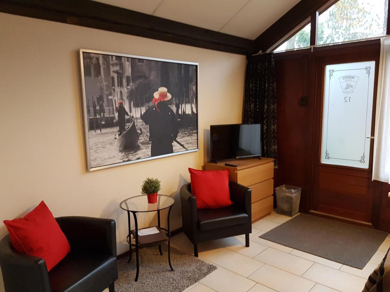 Motel Oostvoorne Exteriör bild