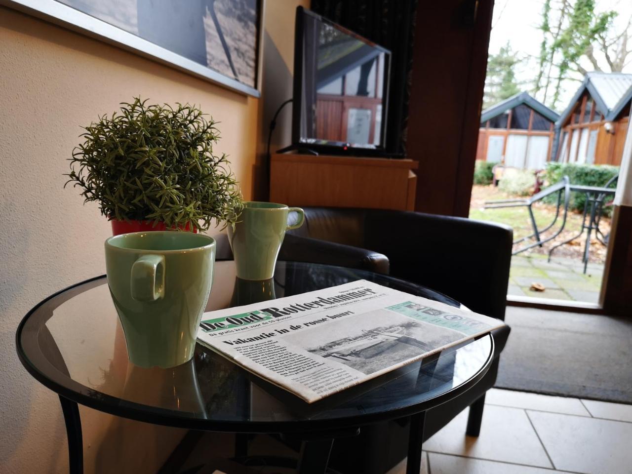 Motel Oostvoorne Exteriör bild